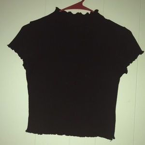 Black ruffled cropped tee